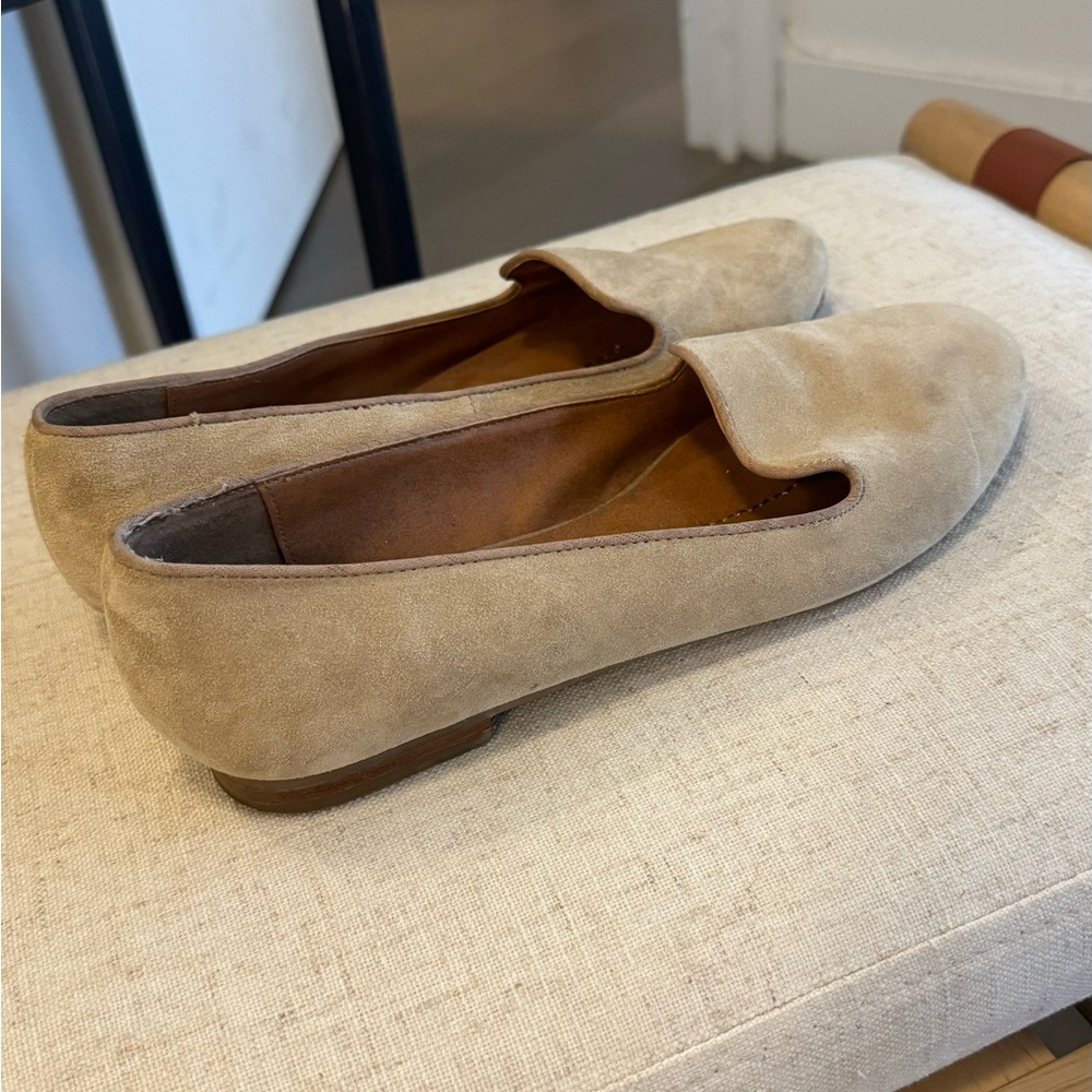 Dolce Vita Tan Suede Flats Slip-On Loafers